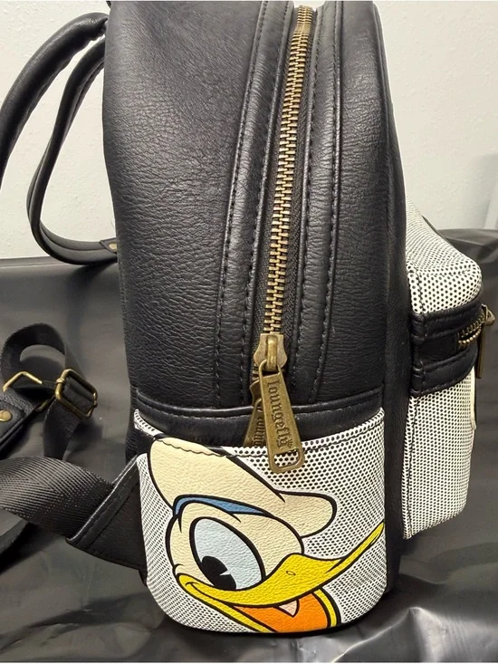 Disney x Loungefly Black and White Mickey & Pluto Mini Backpack - Picture 2 of 5